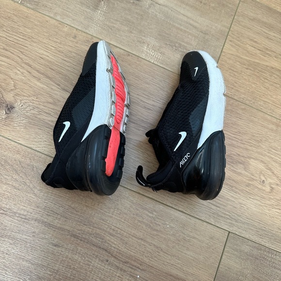 Nike - Kids Air Max 270 - size 12c - black - good used condition - Picture 5 of 8